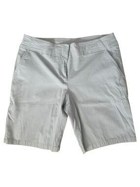 Izod Ladies Golf Shorts Grey Size 12